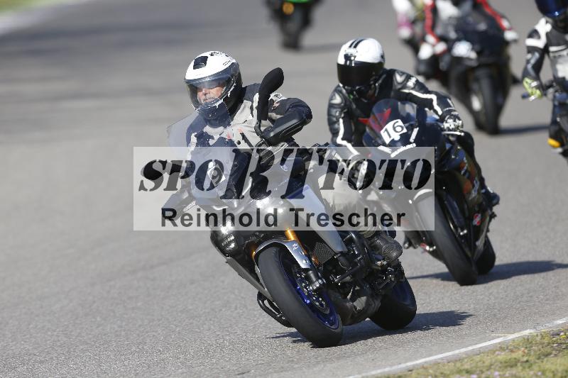 /07 09.04.2026 Cornu Master School ADR/Gruppe blau/9